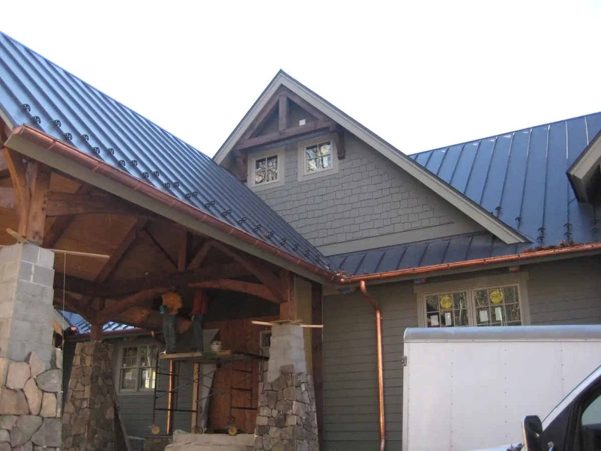 Craftsman Roofing team delivering quality roofing work in Haslet